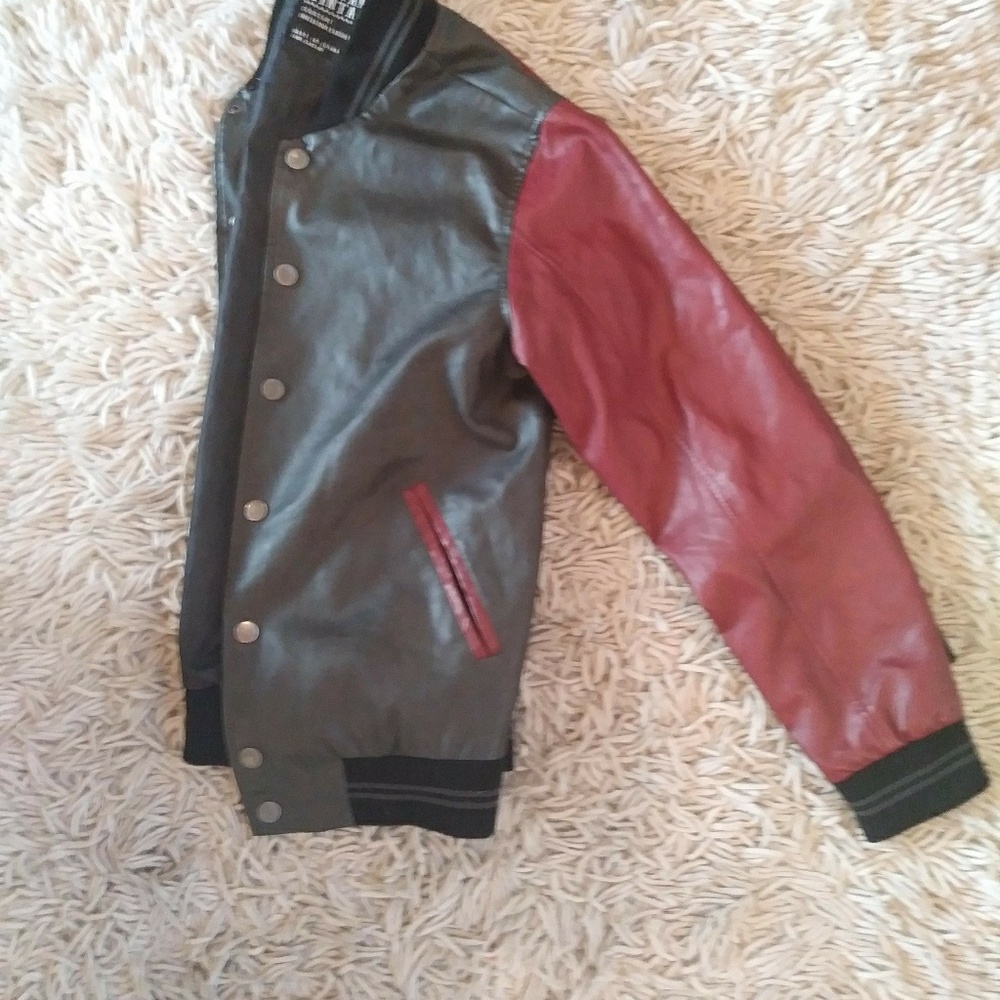 Bomber jacket - Picture 4 of 4
